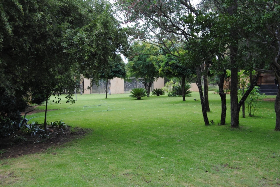 8 Bedroom Property for Sale in Rustenburg Rural North West